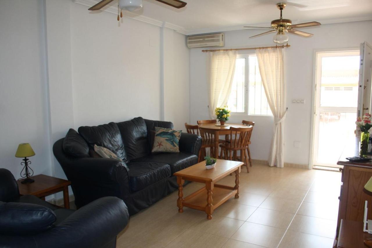 Town House Villa Los Nietos Bagian luar foto